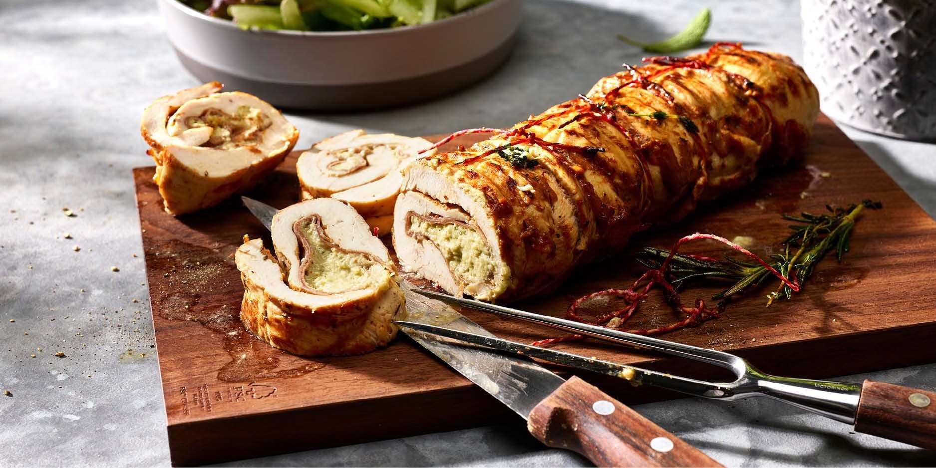 Rôti de poulet roulé au jambon cru et au Sbrinz