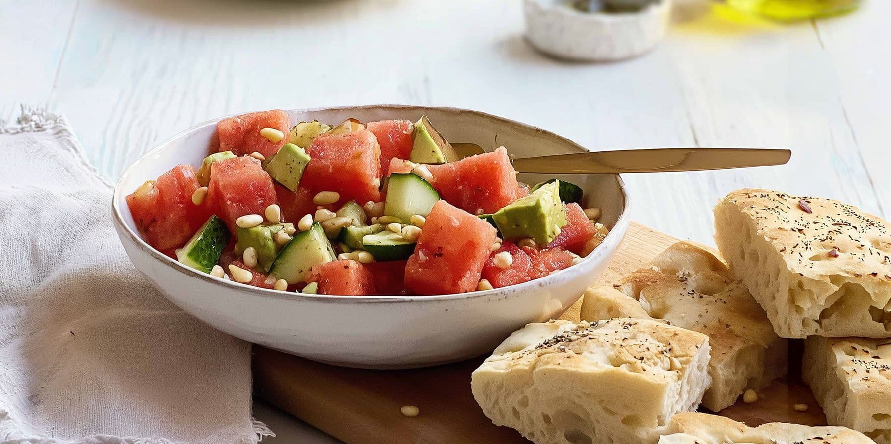 Insalata di anguria con focaccia
