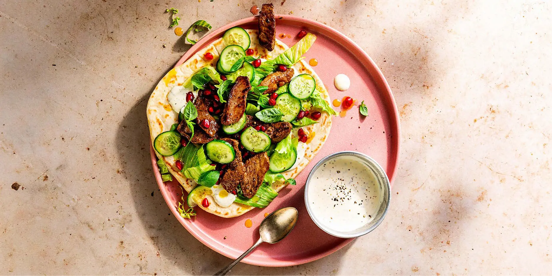 Flat bread aux lamelles de bœuf